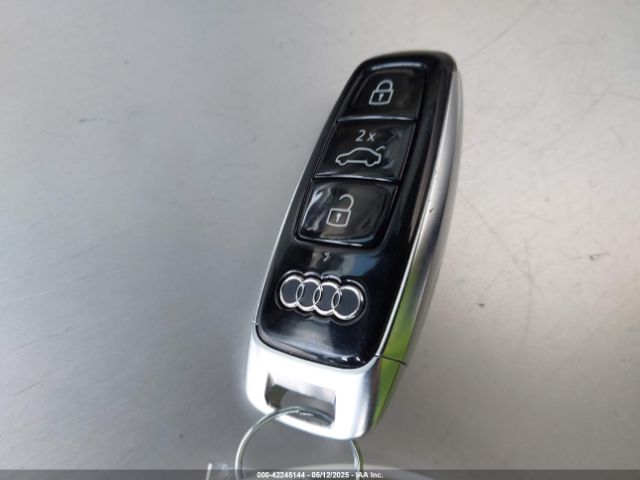 2024 AUDI Q8 E-TRON WA14AAGE5RB012744 Photo 10