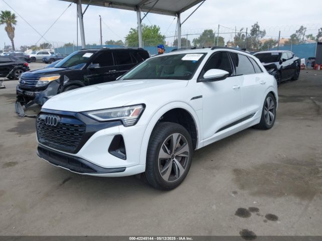 2024 AUDI Q8 E-TRON WA14AAGE5RB012744 Photo 1