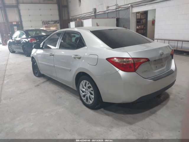 2T1BURHE7JC965110 Toyota COROLLA LE