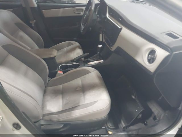 2T1BURHE7JC965110 Toyota COROLLA LE