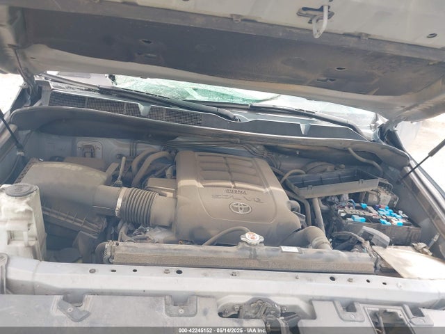 5TFEY5F16MX273565 Toyota Tundra Sr5