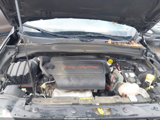 ZACCJABB9JPG67790 Jeep Renegade Altitude Fwd
