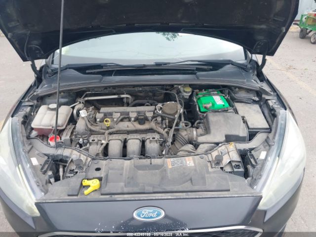 1FADP3K28FL326316 Ford FOCUS SE