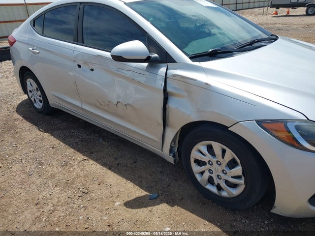 5NPD74LFXHH162821 Hyundai 2017