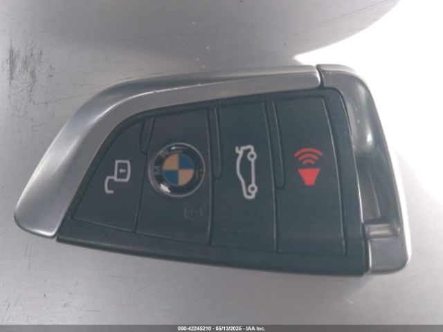 WBA5R1C53KAJ99922 BMW 330I