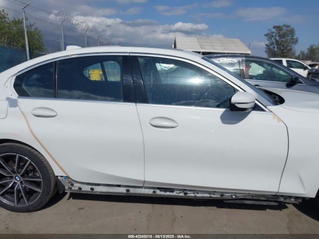 WBA5R1C53KAJ99922 BMW 330I