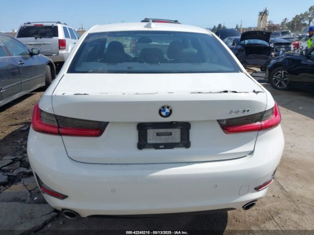 WBA5R1C53KAJ99922 BMW 330I