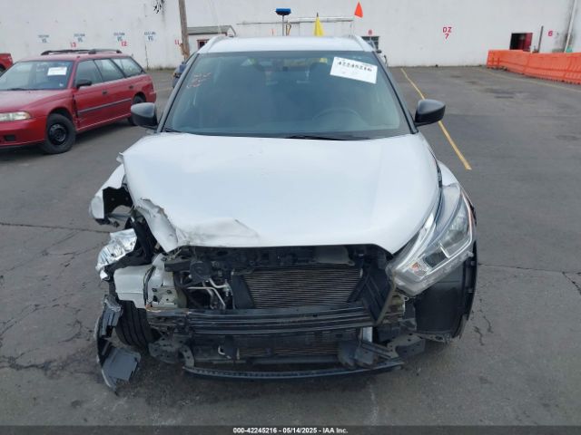 3N1CP5CU8JL540353 Nissan KICKS S