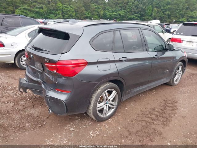 2018 BMW X1 WBXHT3C35J5F93138 Photo 3