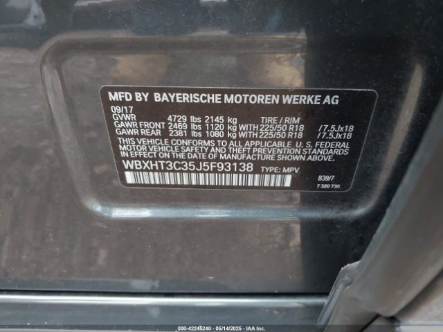 2018 BMW X1 WBXHT3C35J5F93138 Photo 8