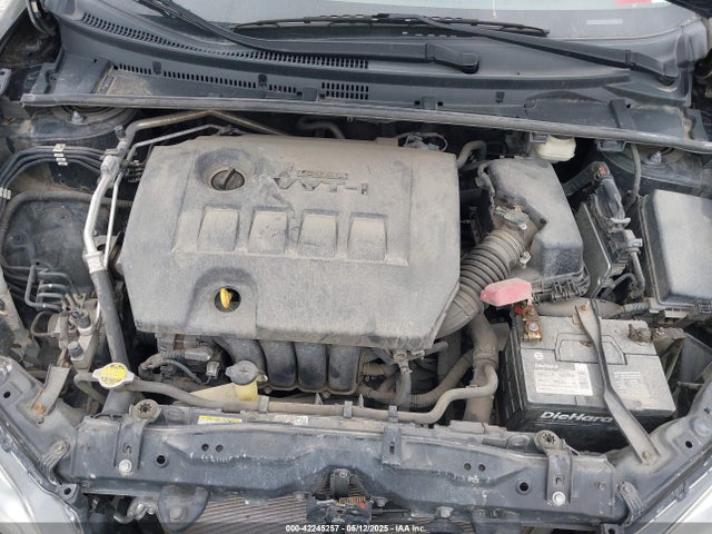 2T1BURHE8EC055715 Toyota COROLLA LE