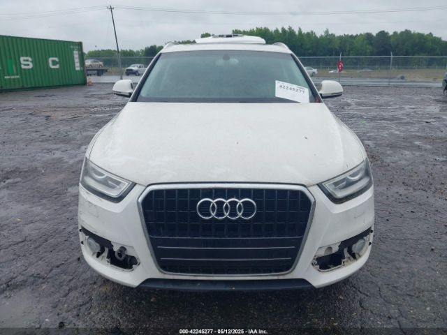 WA1FFCFS4FR010712 Audi Q3 2.0t Premium Plus