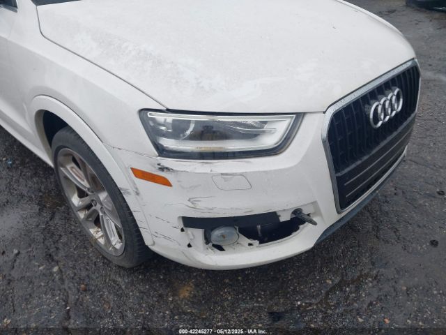 WA1FFCFS4FR010712 Audi Q3 2.0t Premium Plus