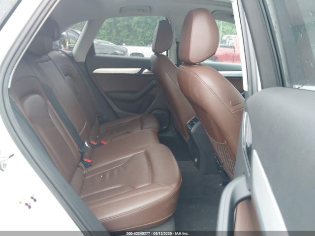 WA1FFCFS4FR010712 Audi Q3 2.0t Premium Plus