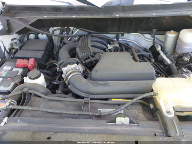 1N6BF0LY1JN815320 Nissan Nv Cargo Nv2500 Hd S V6