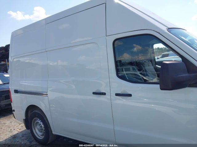 1N6BF0LY1JN815320 Nissan Nv Cargo Nv2500 Hd S V6