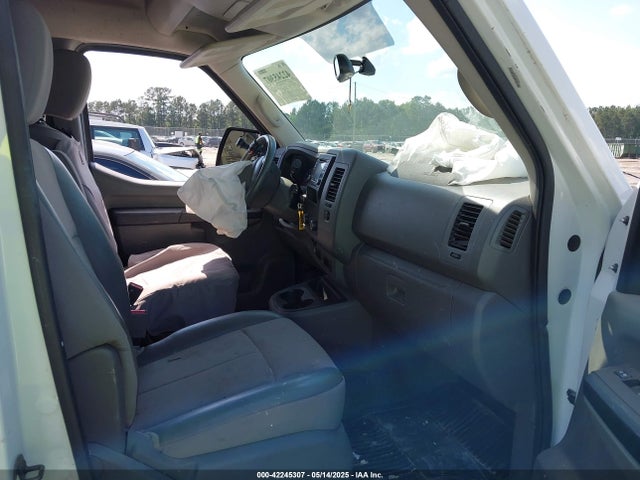 1N6BF0LY1JN815320 Nissan Nv Cargo Nv2500 Hd S V6
