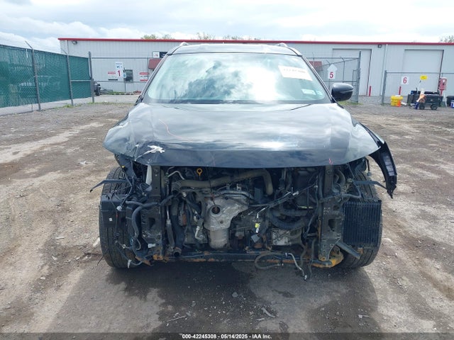 5N1DR2MMXJC664298 Nissan Pathfinder S