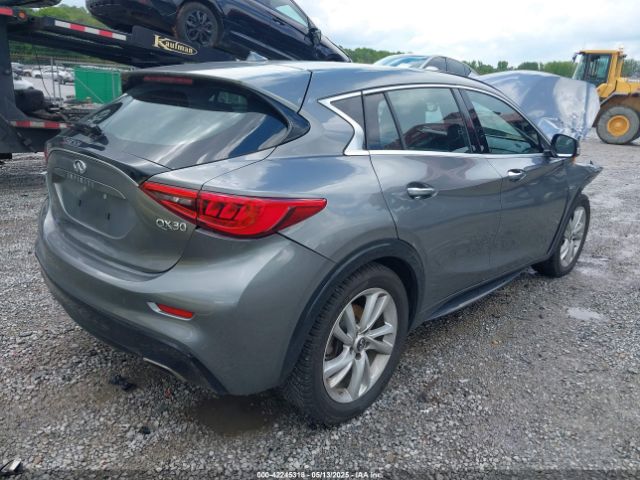 2017 INFINITI QX30 SJKCH5CP8HA039353 Photo 3