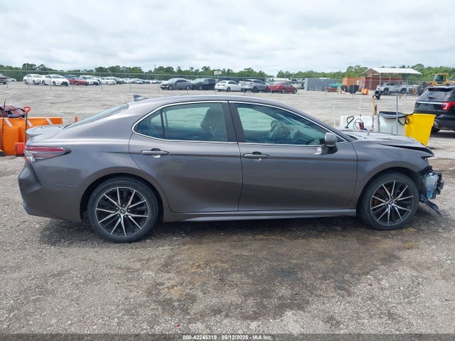 4T1G11AK3NU622539 Toyota CAMRY SE