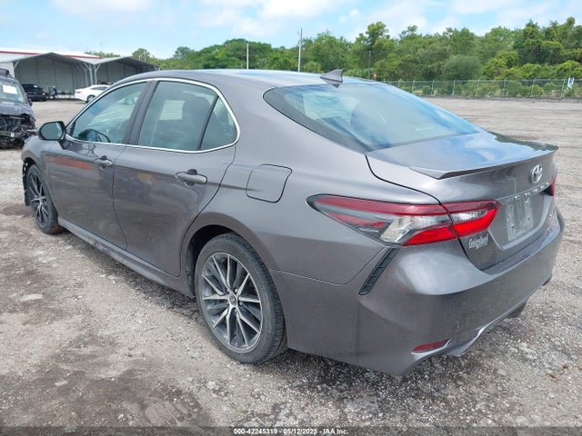 4T1G11AK3NU622539 Toyota CAMRY SE