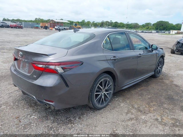 4T1G11AK3NU622539 Toyota CAMRY SE