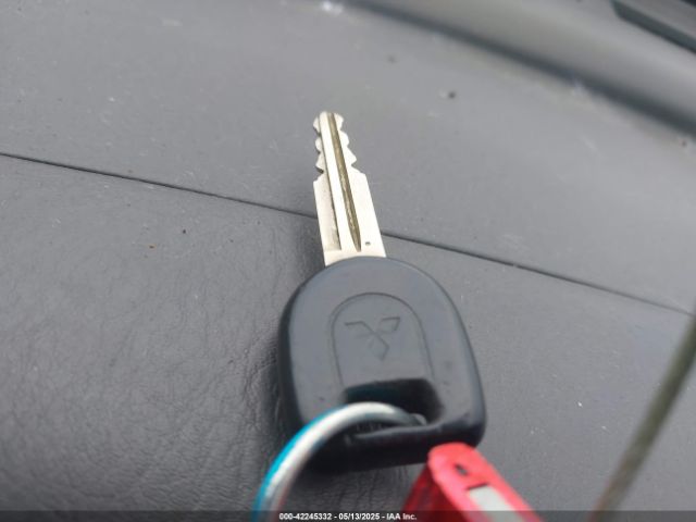 2003 MITSUBISHI MONTERO JA4MT21H23J001815 Photo 10