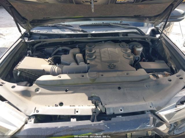 2019 TOYOTA 4RUNNER JTEZU5JR0K5210007 Photo 9
