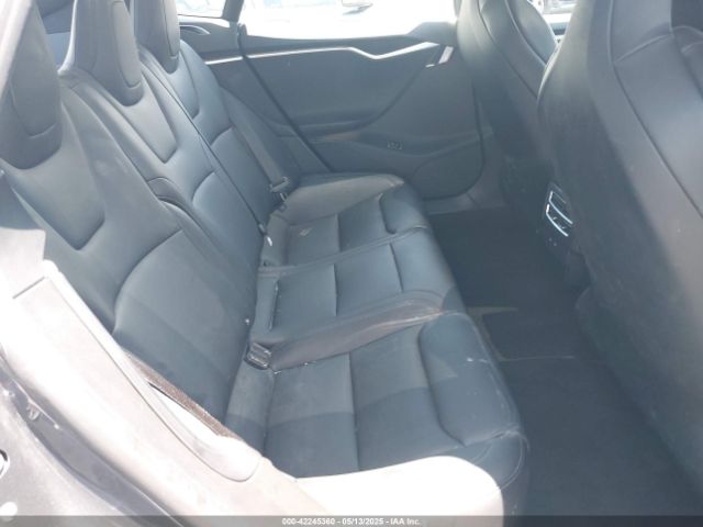 5YJSA1E18HF215166 Tesla Model S 60/75