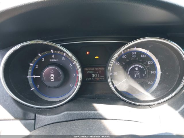 2011 HYUNDAI SONATA 5NPEC4AC6BH139729 Photo 6