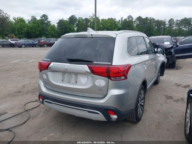 2020 MITSUBISHI OUTLANDER JA4AD3A39LZ034015 Photo 3