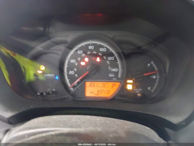 VNKKTUD3XFA025851 Toyota YARIS L