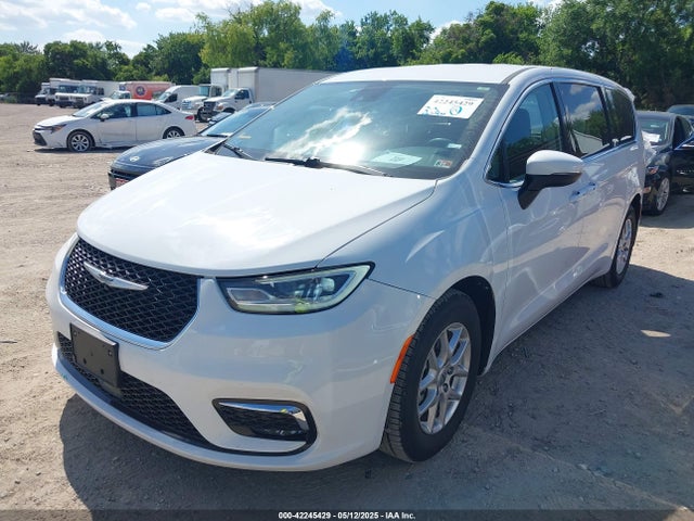 2C4RC1BG2PR613185 Chrysler Pacifica Touring L