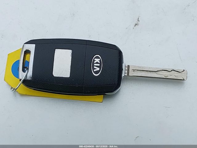 KNDJP3A59E7060546 KIA SOUL +