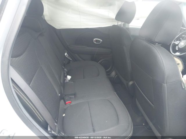 KNDJP3A50F7814113 KIA SOUL +