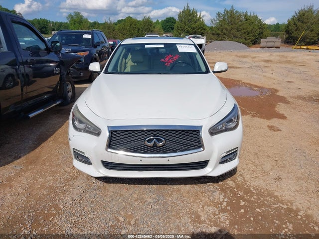 JN1BV7ARXFM414391 Infiniti Q50 Premium