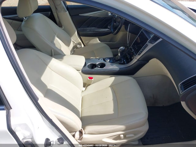 JN1BV7ARXFM414391 Infiniti Q50 Premium
