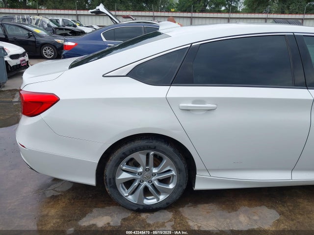 1HGCV1F19JA087964 Honda ACCORD LX