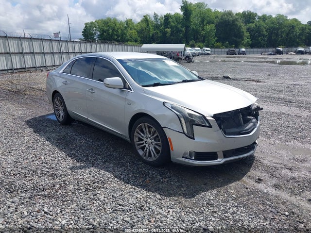 2018 CADILLAC XTS 2G61M5S30J9133316 Photo 0
