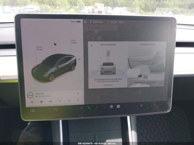 5YJYGDED5MF109384 Tesla Model Y Standard Range Rear-wheel Drive