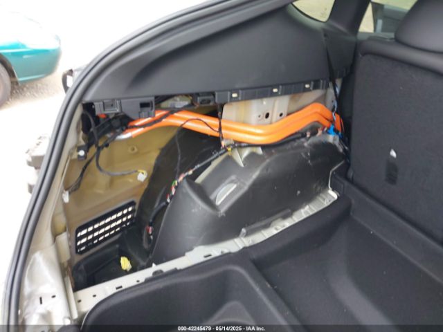 5YJYGDED5MF109384 Tesla Model Y Standard Range Rear-wheel Drive
