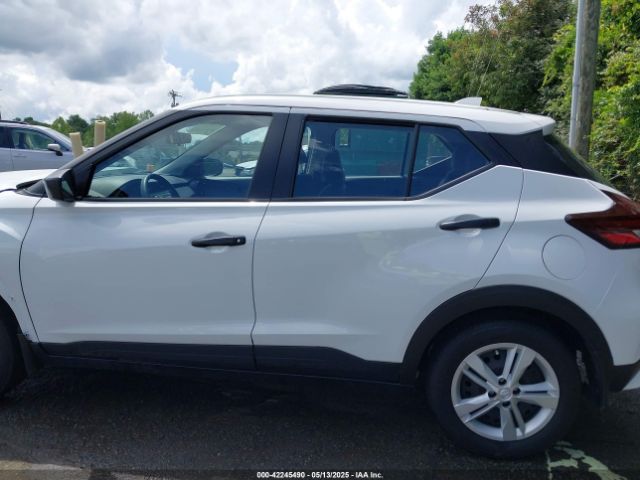 3N1CP5BV2RL481595 Nissan Kicks S Xtronic Cvt