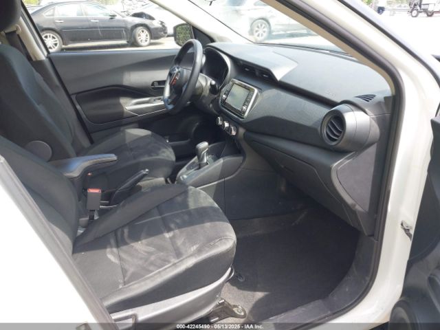 3N1CP5BV2RL481595 Nissan Kicks S Xtronic Cvt