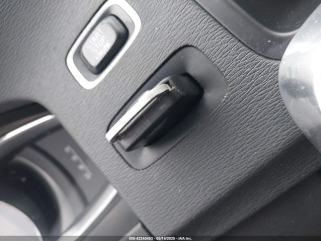 YV1612FS8E2271678 Volvo S60 T5