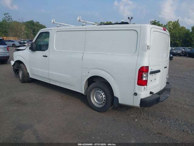 1N6BF0KX3FN802584 Nissan 2015