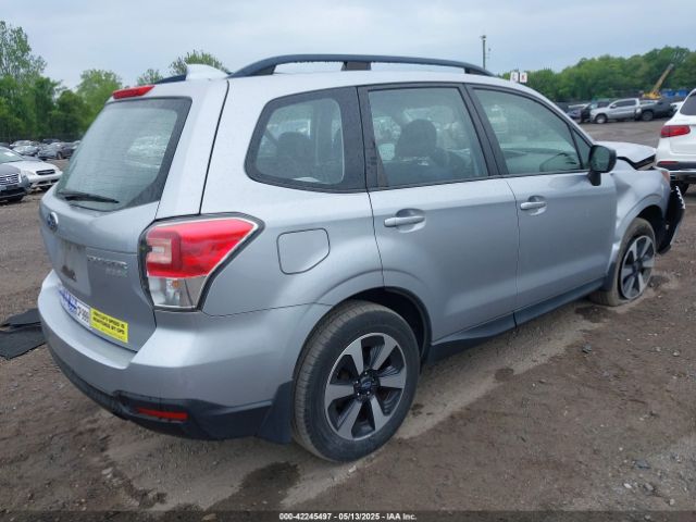 2017 SUBARU FORESTER JF2SJABC5HH532894 Photo 3