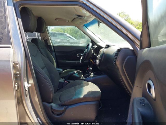KNDJN2A25G7372209 KIA Soul