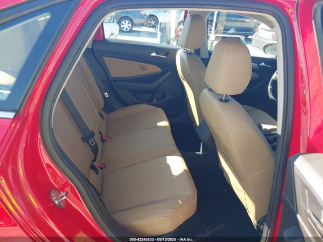 3VWC57BU8KM055784 Volkswagen Jetta 1.4t R-line/1.4t S/1.4t Se
