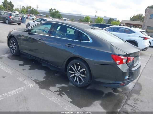 1G1ZE5ST1HF274788 Chevrolet MALIBU 1LT