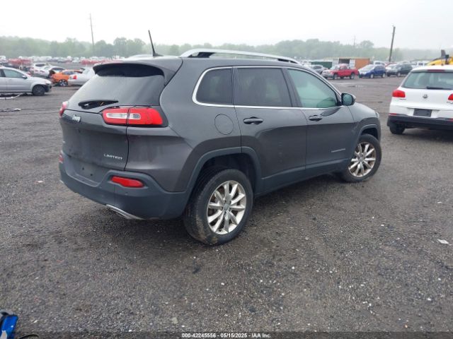 1C4PJMDS9HW561269 Jeep Cherokee Limited 4x4